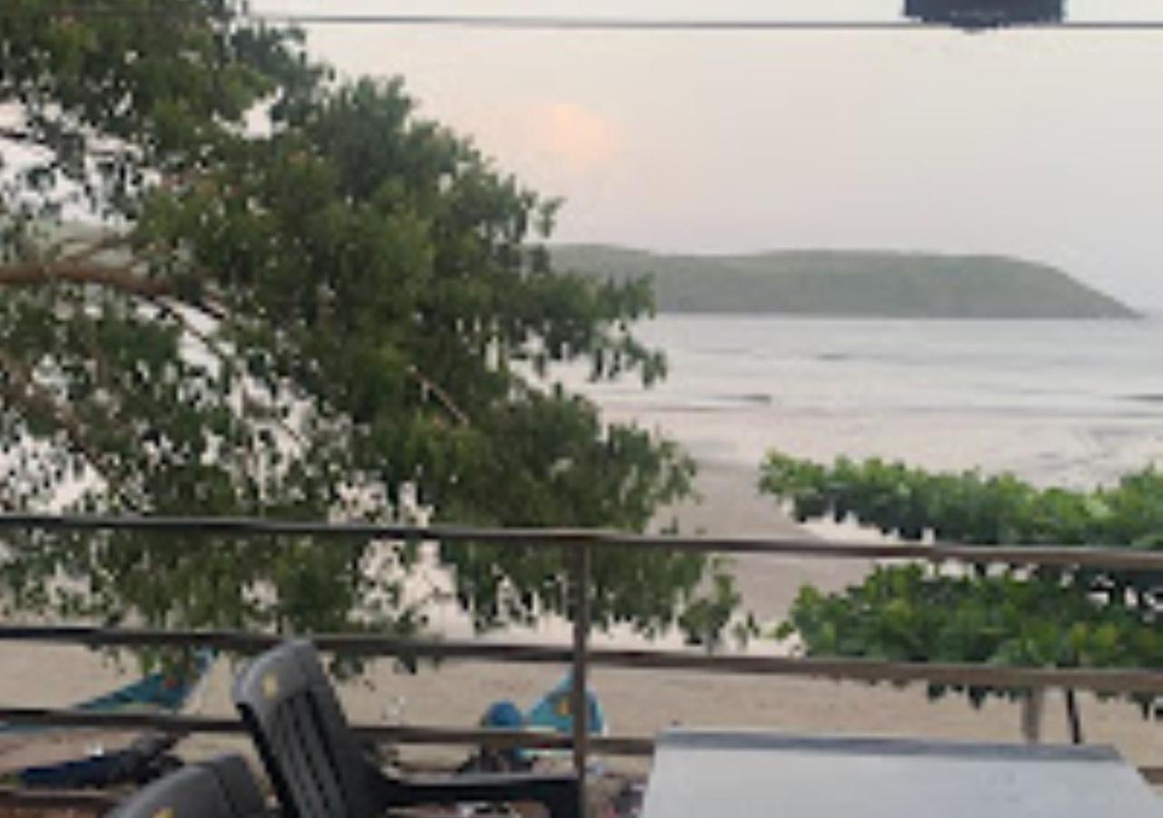 Om Shanti Paradise Гокарна Екстериор снимка